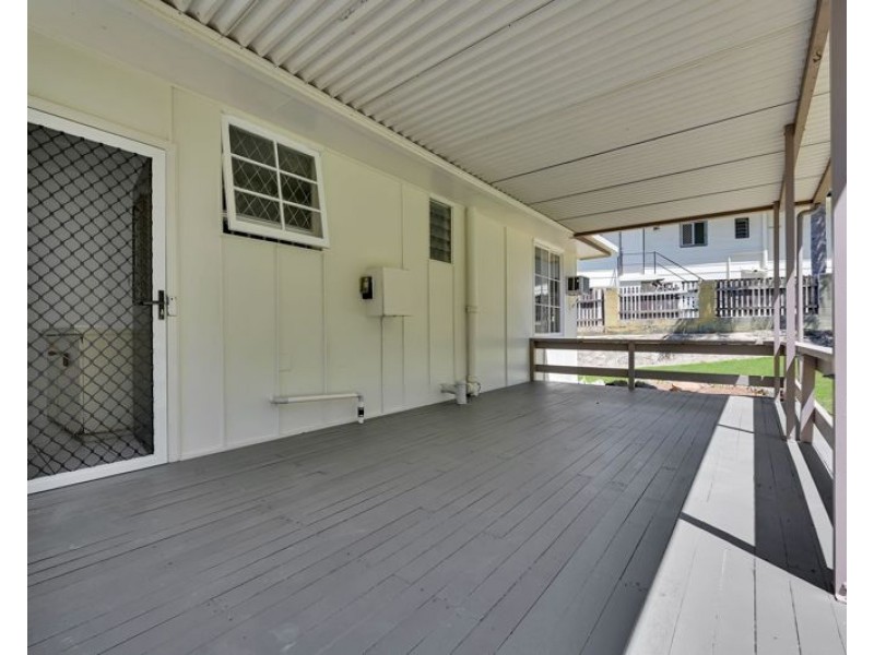 43 Elizabeth Street, South Gladstone QLD 4680
