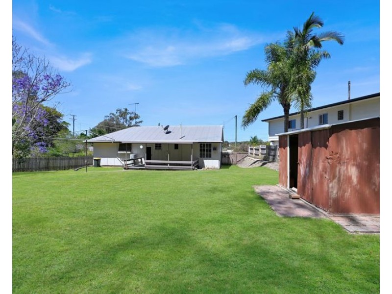 43 Elizabeth Street, South Gladstone QLD 4680