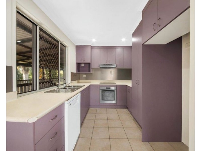 50 Sandpiper Avenue, New Auckland QLD 4680