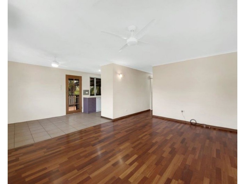 50 Sandpiper Avenue, New Auckland QLD 4680