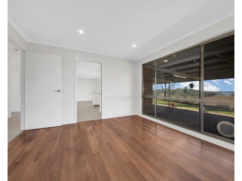 100 Yalkarra Crescent, Wurdong Heights QLD 4680