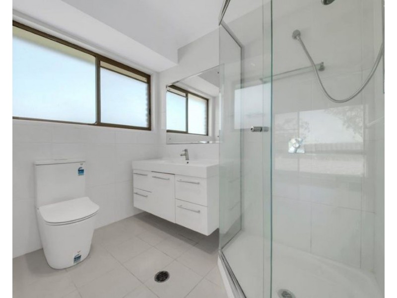 100 Yalkarra Crescent, Wurdong Heights QLD 4680