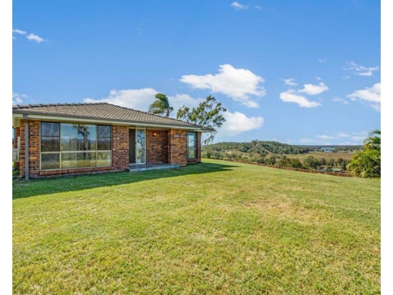 100 Yalkarra Crescent, Wurdong Heights QLD 4680