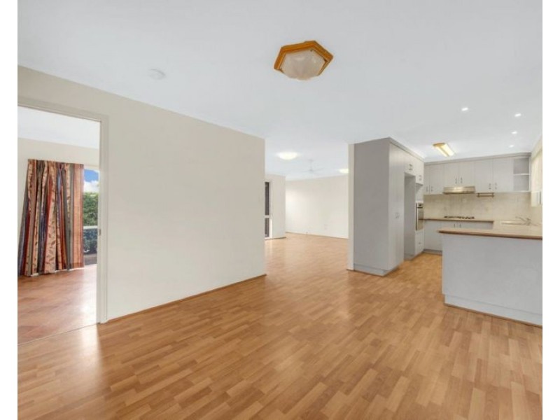 322 J Hickey Avenue, Clinton QLD 4680