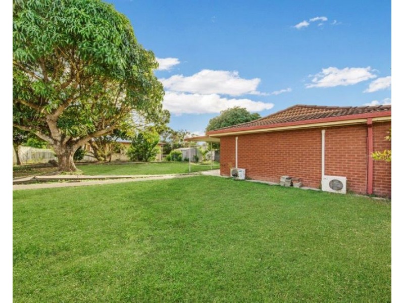 322 J Hickey Avenue, Clinton QLD 4680