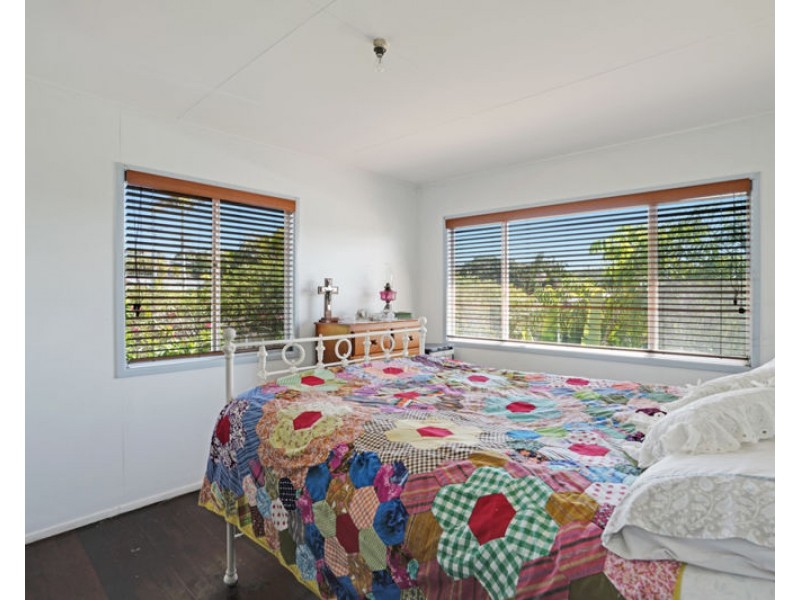 5 Waterson Drive, Sun Valley QLD 4680
