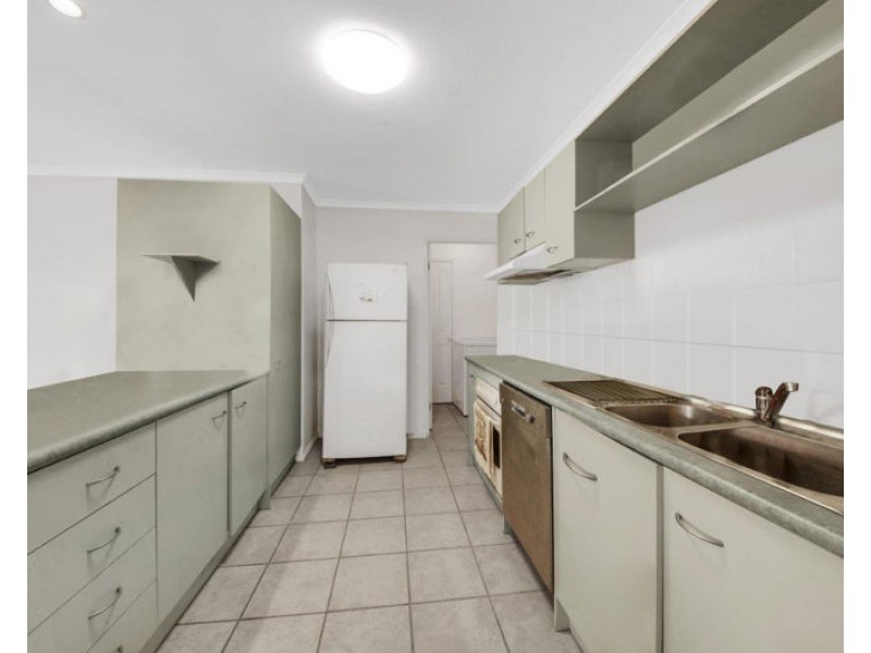 27 Witney Street, Telina QLD 4680