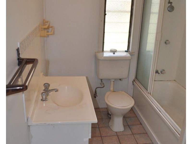 23 French Street, South Gladstone QLD 4680