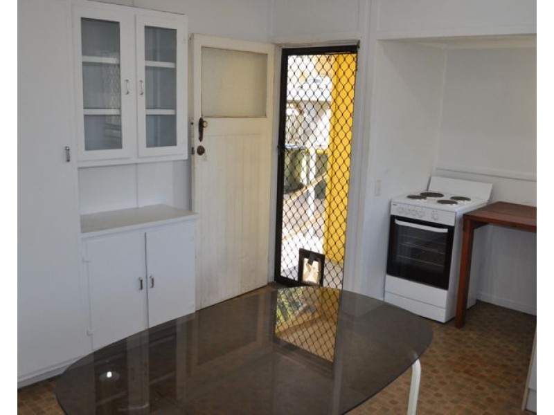 23 French Street, South Gladstone QLD 4680