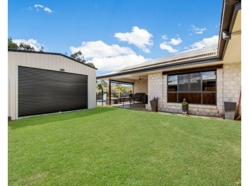 3 Woodland Court, Kirkwood QLD 4680