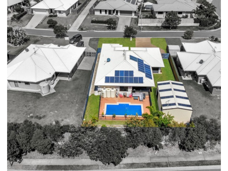 3 Woodland Court, Kirkwood QLD 4680