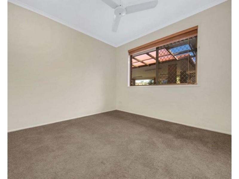 21 Intrepid Street, Clinton QLD 4680