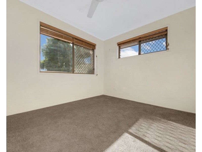 21 Intrepid Street, Clinton QLD 4680