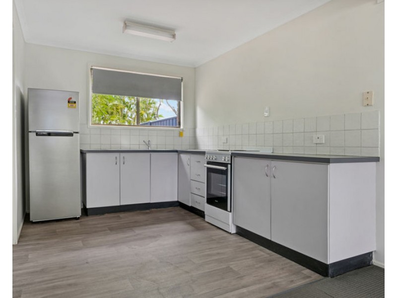 1/143 Toolooa Street, South Gladstone QLD 4680