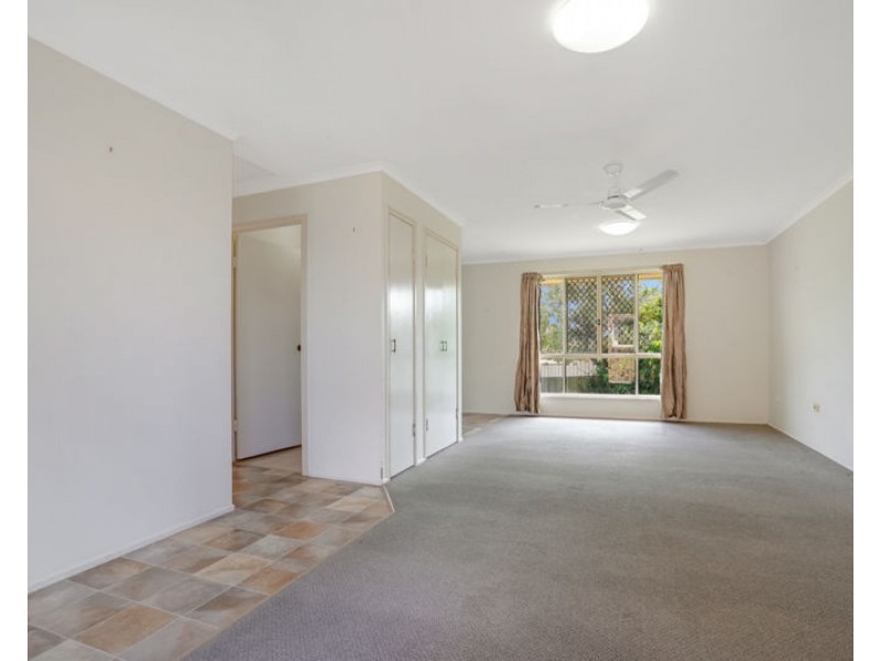 6A Kerry Court, New Auckland QLD 4680