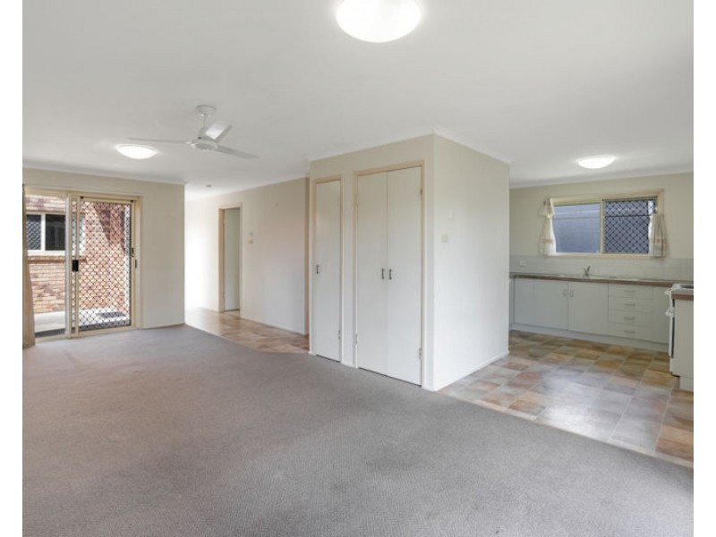 6A Kerry Court, New Auckland QLD 4680