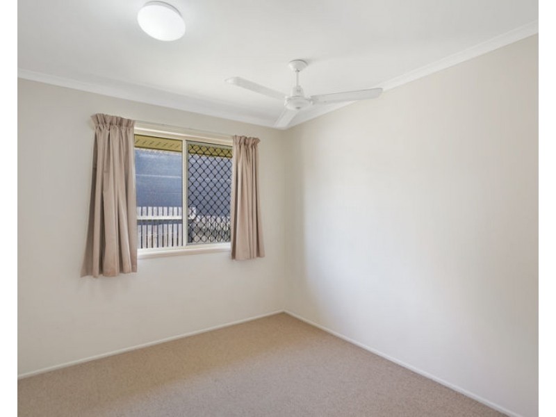 6A Kerry Court, New Auckland QLD 4680