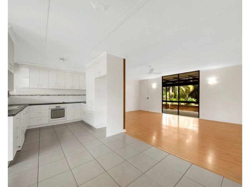 38 Helen Crescent, Wurdong Heights QLD 4680