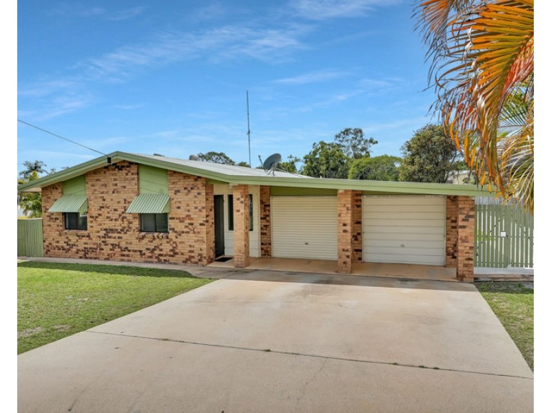 4 Keppel Avenue, Clinton QLD 4680