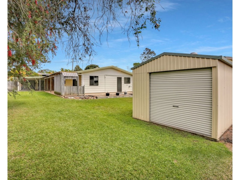 4 Keppel Avenue, Clinton QLD 4680