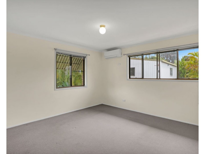 4 Keppel Avenue, Clinton QLD 4680