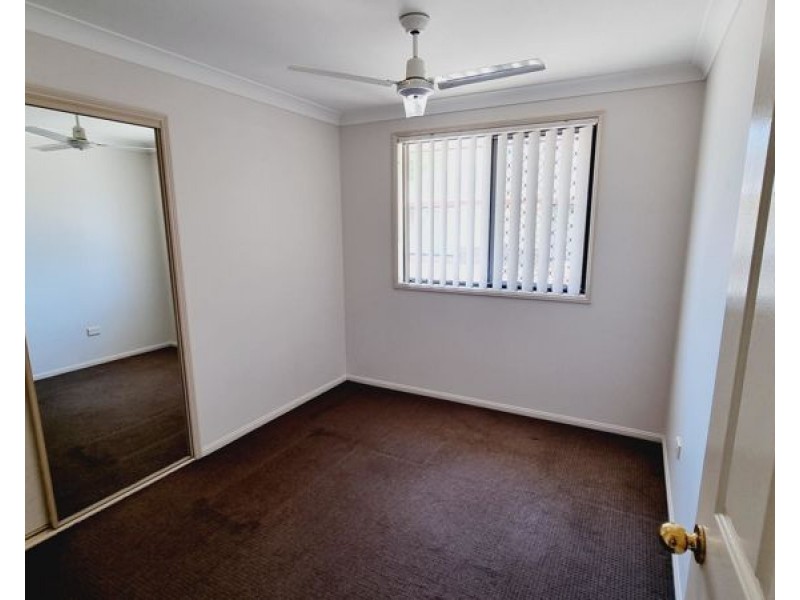 1/50 Auckland Street, Gladstone QLD 4680