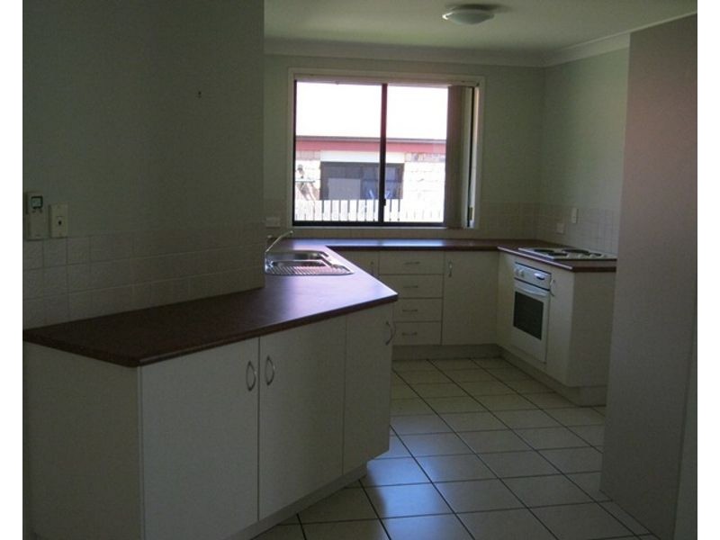52 Col Brown Avenue, Clinton QLD 4680