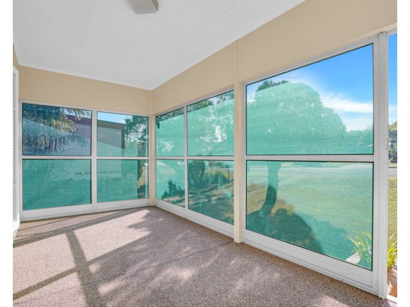 27 Sutton Street, Barney Point QLD 4680