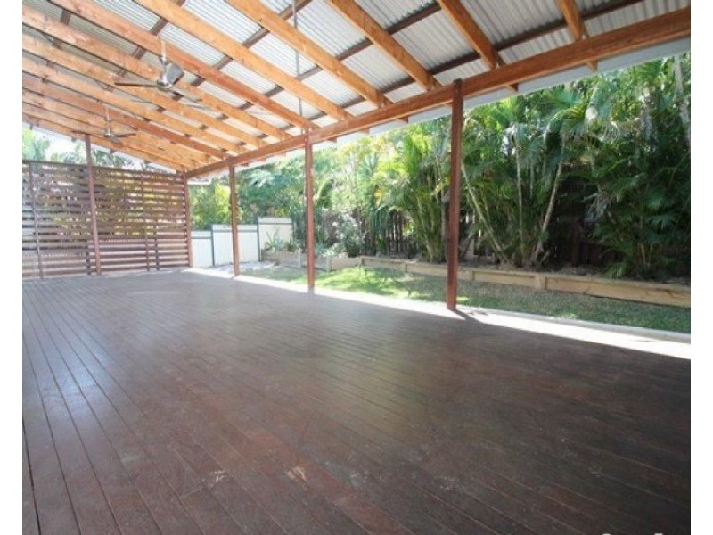 54 Scenery Street, West Gladstone QLD 4680