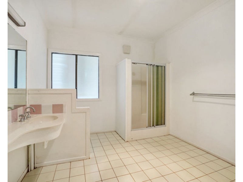 54 Scenery Street, West Gladstone QLD 4680