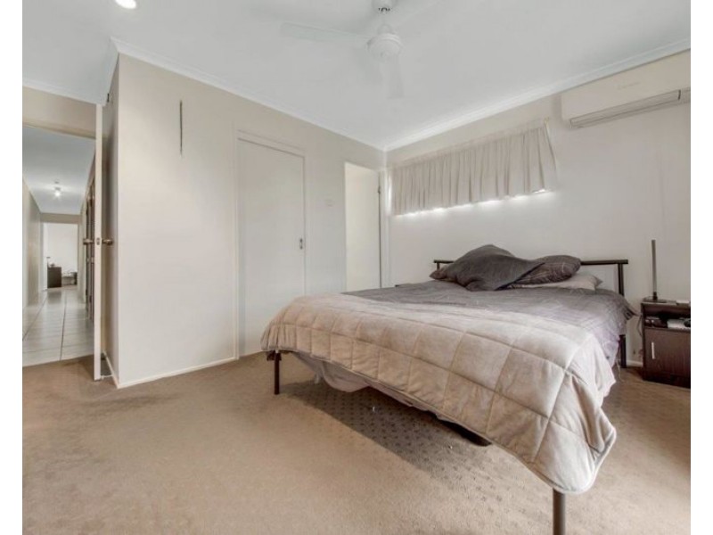 314 J Hickey Avenue, Clinton QLD 4680