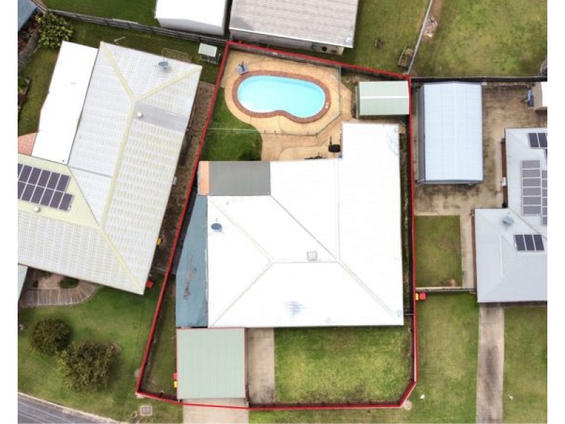 314 J Hickey Avenue, Clinton QLD 4680