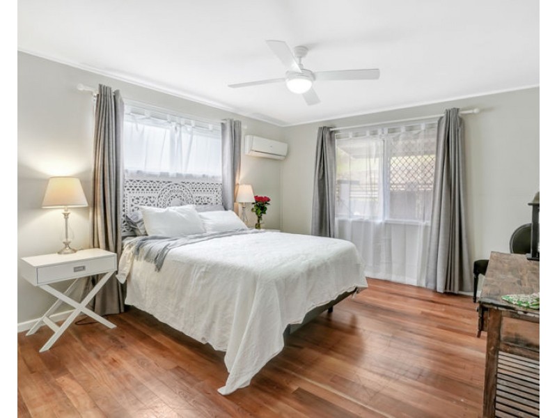 5 Peters Crescent, West Gladstone QLD 4680