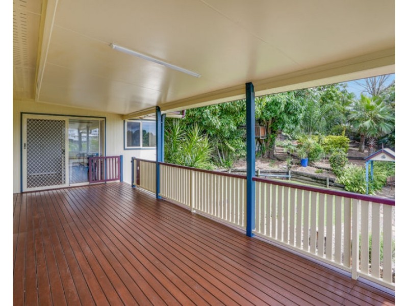8 Hunter Street, West Gladstone QLD 4680