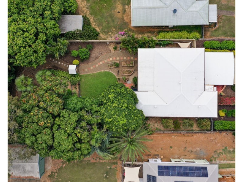 8 Hunter Street, West Gladstone QLD 4680