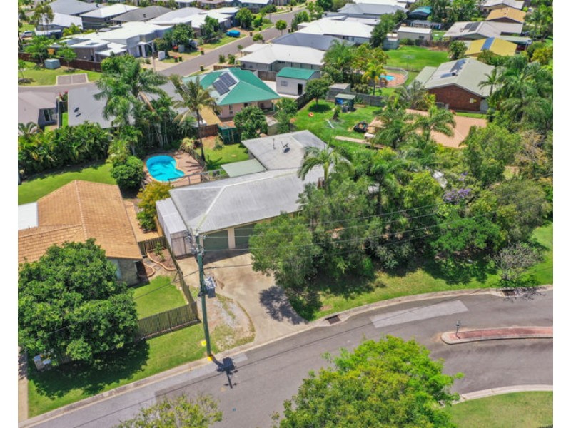 2 Yellowpatch Avenue, Clinton QLD 4680