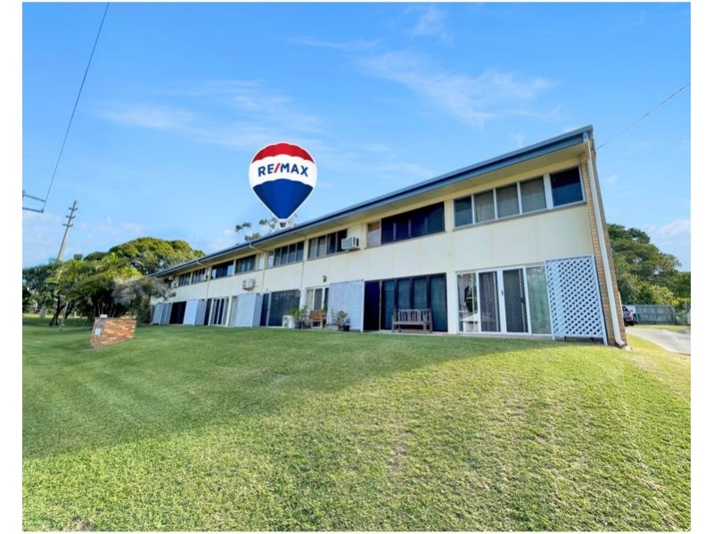 4/21 Charles Street, West Gladstone QLD 4680