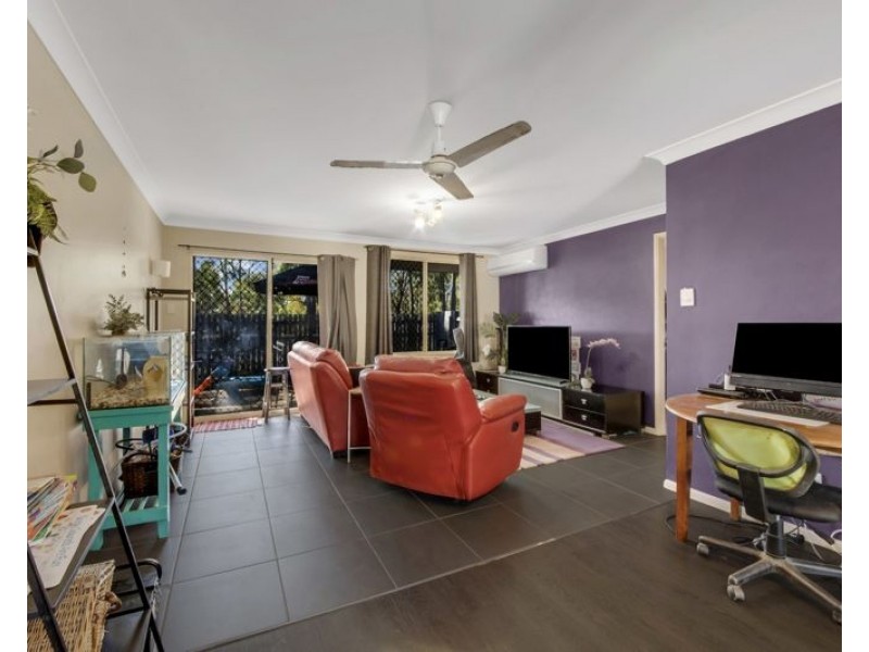 2/21 Shaw Street, New Auckland QLD 4680