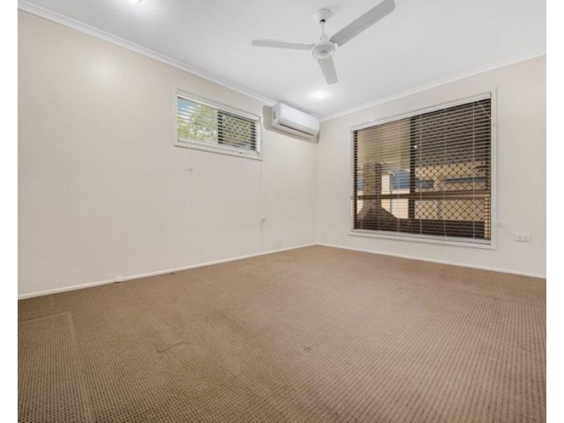 65 Gretel Drive, Clinton QLD 4680