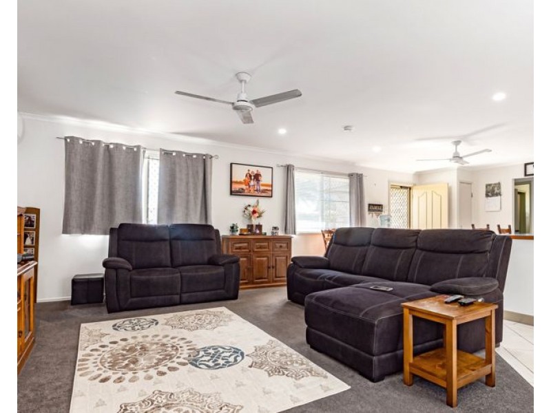 1 Ashton Street, Telina QLD 4680