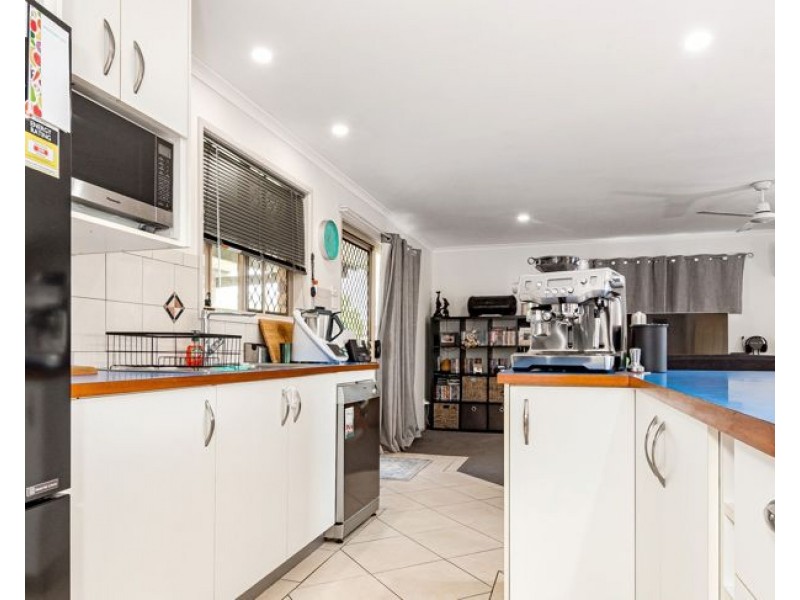 1 Ashton Street, Telina QLD 4680