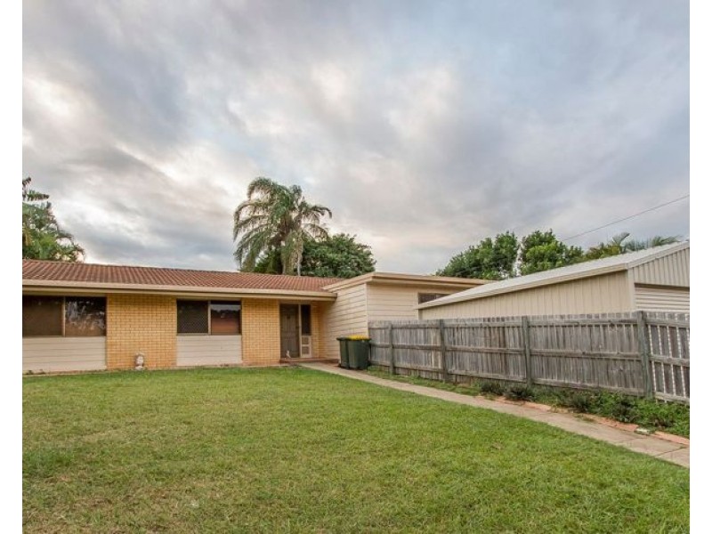 49 Aramac Drive, Clinton QLD 4680