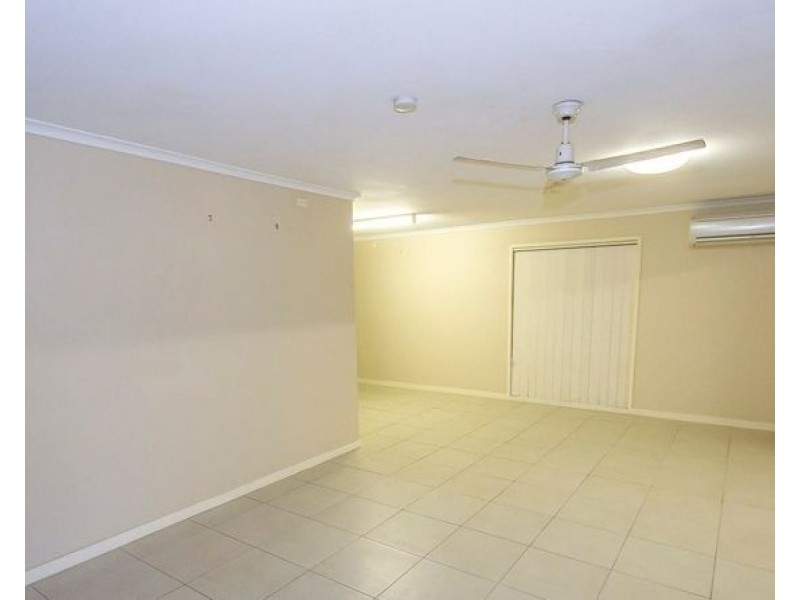 49 Aramac Drive, Clinton QLD 4680