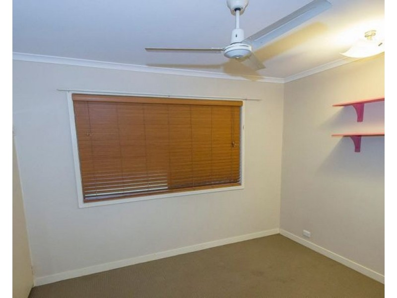 49 Aramac Drive, Clinton QLD 4680