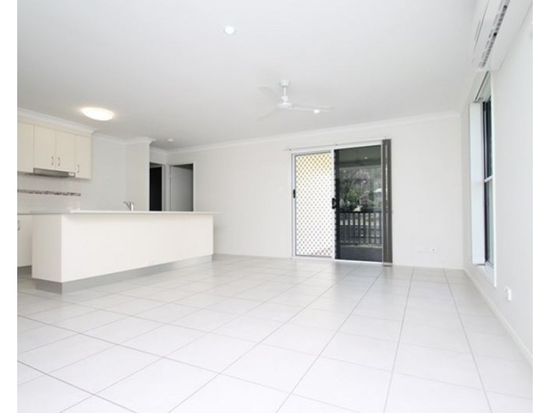36 Tuna Street, Toolooa QLD 4680