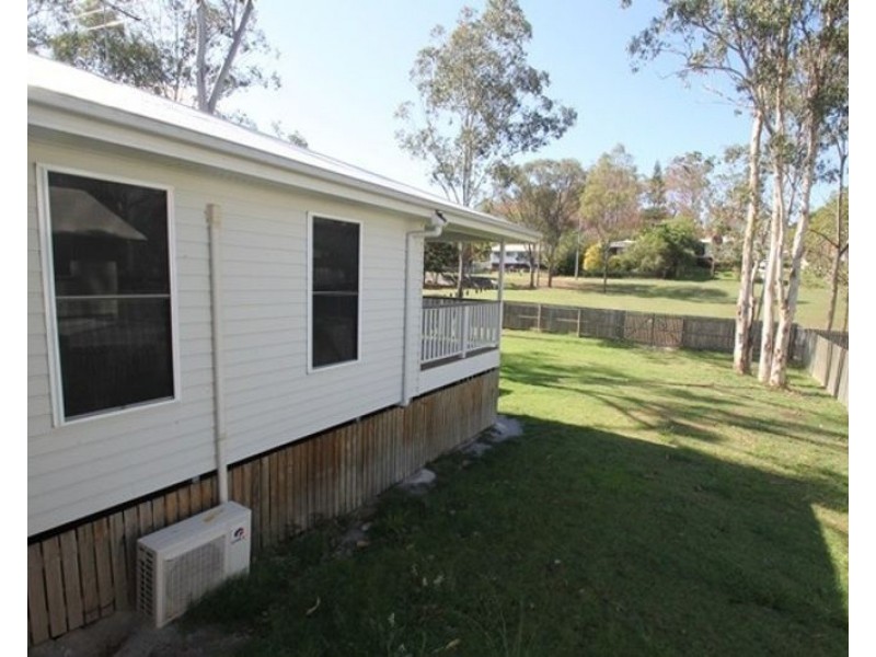 36 Tuna Street, Toolooa QLD 4680