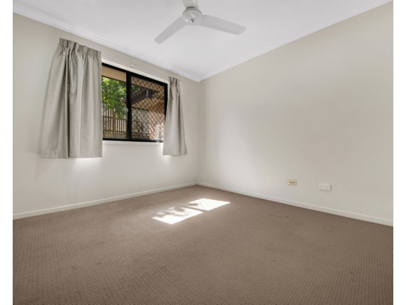 3 Johnson Street, Glen Eden QLD 4680