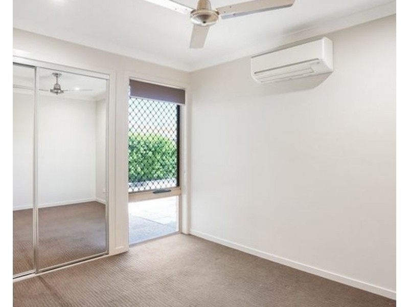 12 Bellbird Circuit, New Auckland QLD 4680