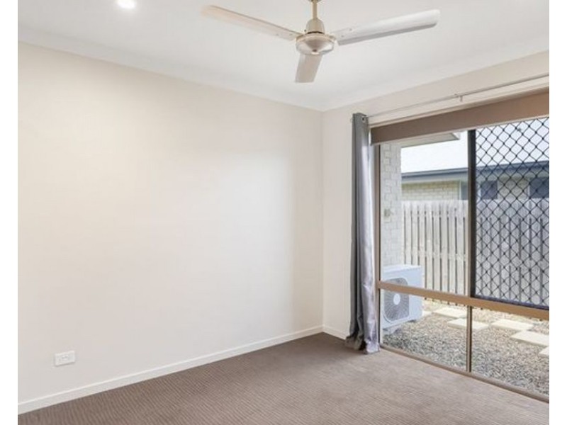 12 Bellbird Circuit, New Auckland QLD 4680