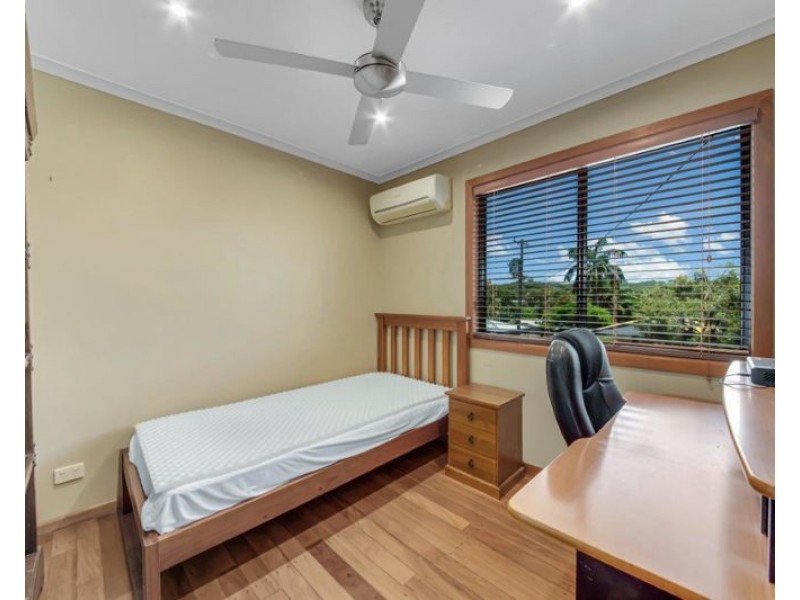 72 Sutton Street, Barney Point QLD 4680